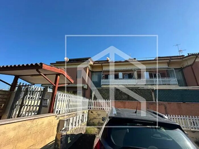 Appartamento bilocale in vendita in Via delle Azalee, Guidonia Montecelio