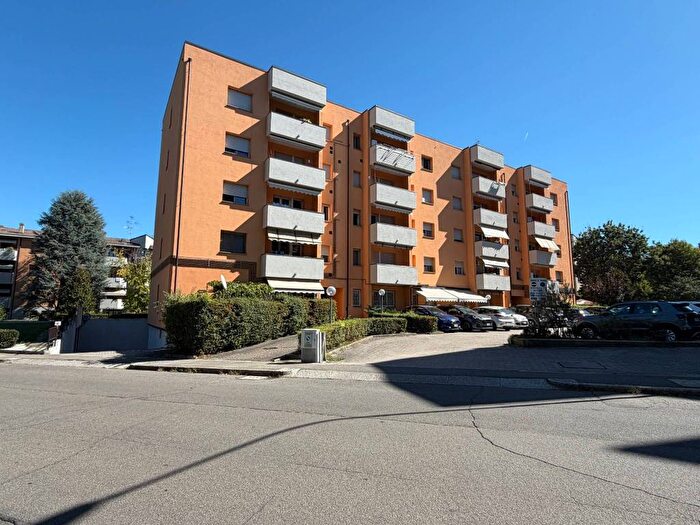 Appartamento trilocale in affitto in Via Franco Bernardoni, Zola, Zola Predosa