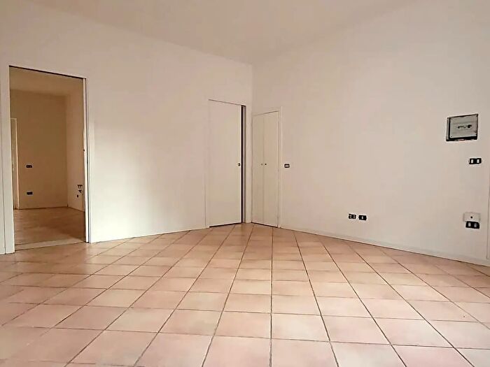 Appartamento trilocale in affitto in Via del Palazzo, Montirone