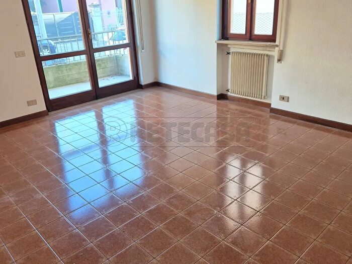 Appartamento quadrilocale in vendita in Via De Amicis, Vicenza