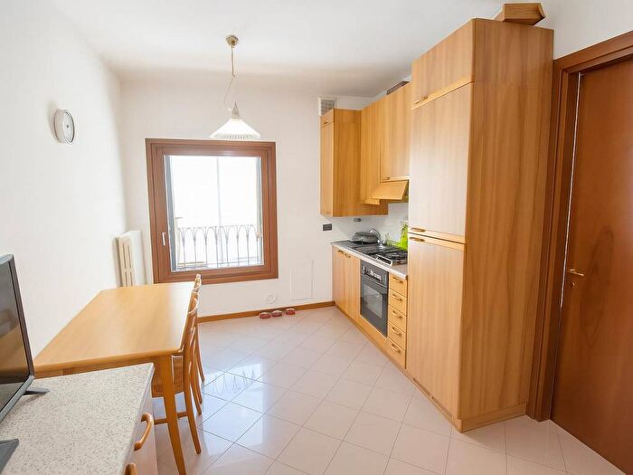 Appartamento in affitto in via trieste, Centro, Arzignano