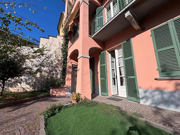 Appartamento bilocale in affitto in Via Giuseppe Garibaldi, Centro, Fossano