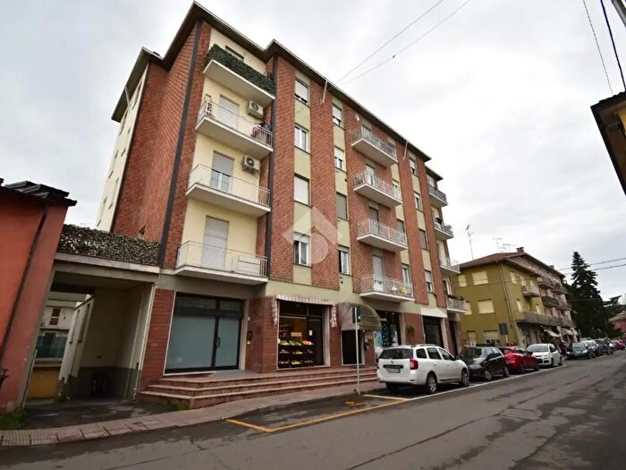 Appartamento bilocale in vendita in Via Giosuè Carducci, Felino