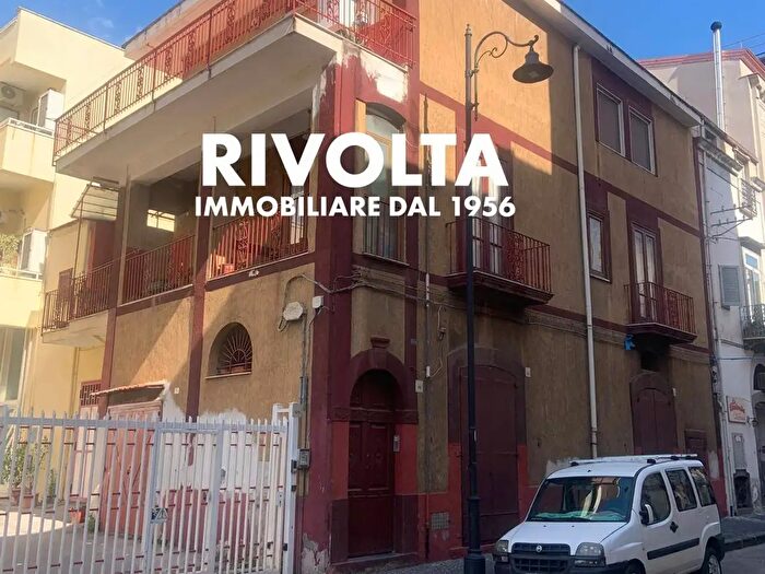 Casa con 10 locali in vendita in Via Roma, San Giuseppe Vesuviano