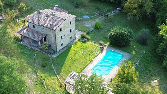 Casa con 6 locali in vendita in Via della Reglia bi, Monterchi