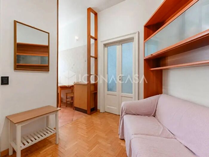 Appartamento monolocale in vendita in Via Giuseppe Giacosa, Milano