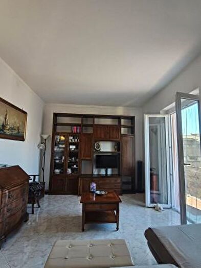 Appartamento quadrilocale in vendita in Via Gian Pietro Sery, Genova