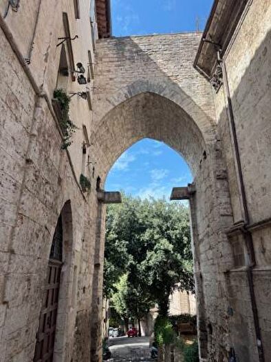 Appartamento con 5 locali in affitto in Via dei Priori, Centro Storico, Perugia