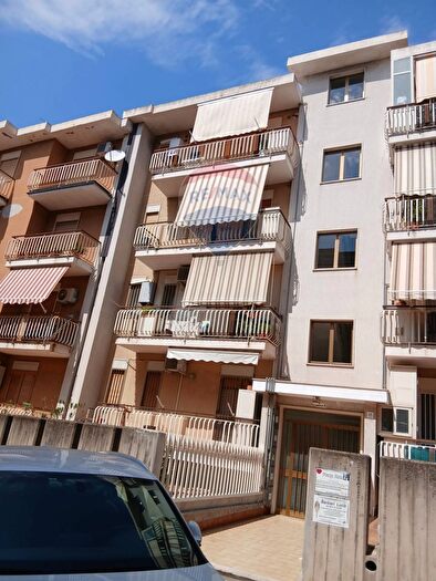 Appartamento con 5 locali in vendita in Via Gela, Lentini
