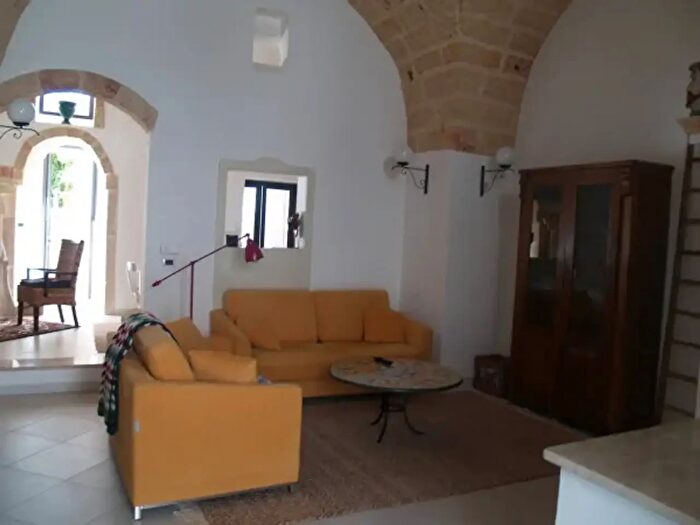 Casa con 6 locali in vendita in Via Lecce, Miggiano