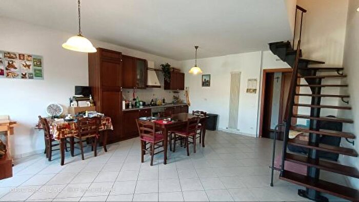 Appartamento con 5 locali in vendita in Macerata