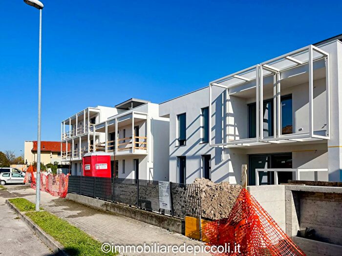 Appartamento quadrilocale in vendita in Monastier di Treviso, Monastier Di Treviso