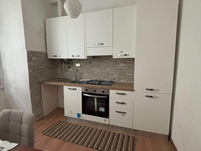 Appartamento bilocale in affitto in Centro, PremoselloChiovenda