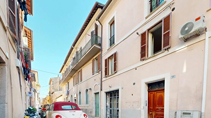 Appartamento con 5 locali in vendita in Via Terenzio Varrone Rieti, Rieti