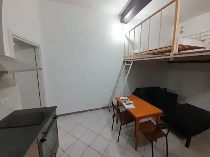Appartamento monolocale in affitto in Via Roma, Piacenza