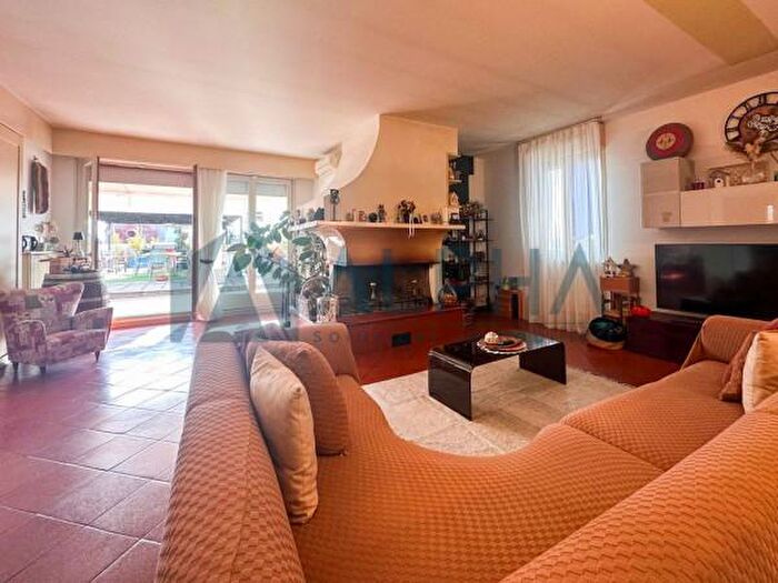 Appartamento quadrilocale in vendita in Via Nervesa, Forli