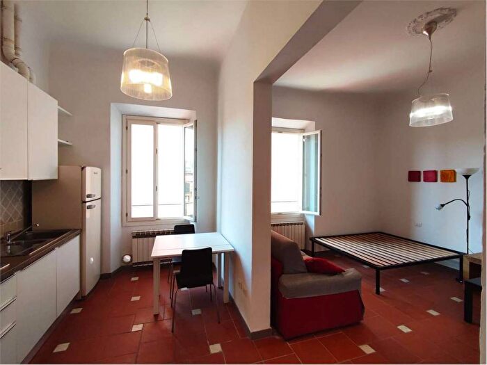 Appartamento bilocale in affitto in Via San Jacopino, Porta al Prato San Jacopino, Firenze