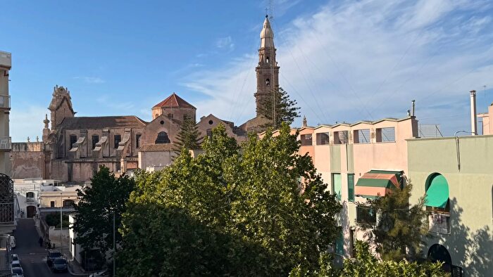Appartamento quadrilocale in vendita in Via Padre Manghisi, Monopoli