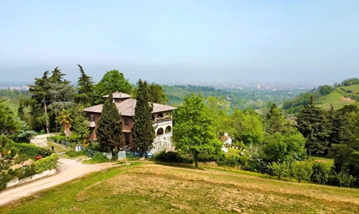 Casa in vendita in Via Pediano Imola Tre Monti, Imola