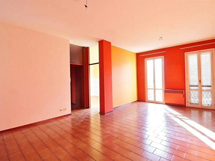 Appartamento trilocale in affitto in Piazza Matteotti, Canegrate