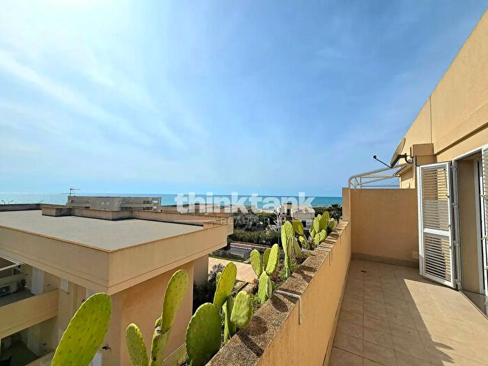 Appartamento trilocale in vendita in Sp, Ragusa