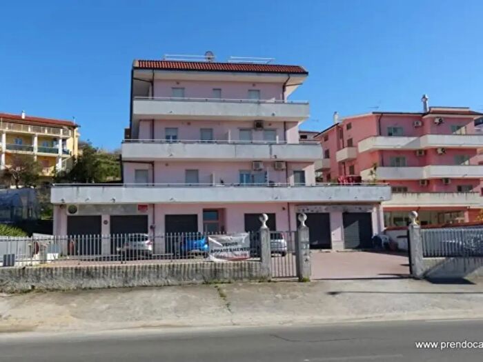 Appartamento quadrilocale in vendita in Ss, Briatico