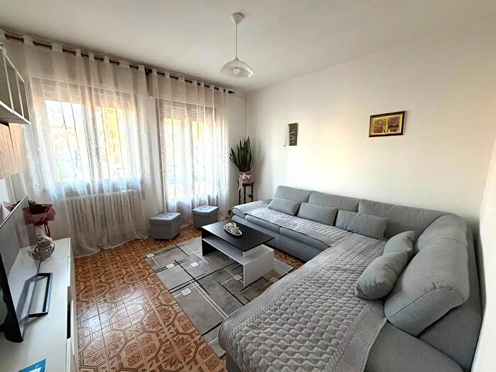 Appartamento con 6 locali in vendita in Via Marco Polo, Cavarzere