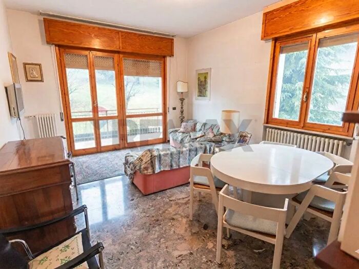 Appartamento trilocale in vendita in Viale Marconi, Salsomaggiore Terme