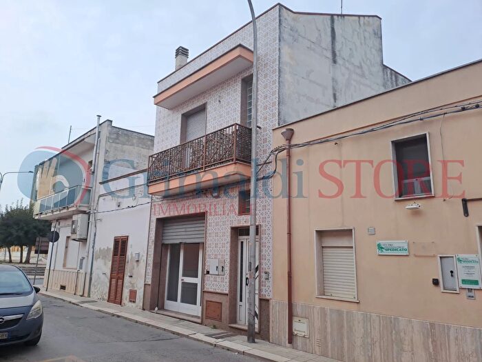 Appartamento quadrilocale in vendita in Via Risorgimento, Erchie