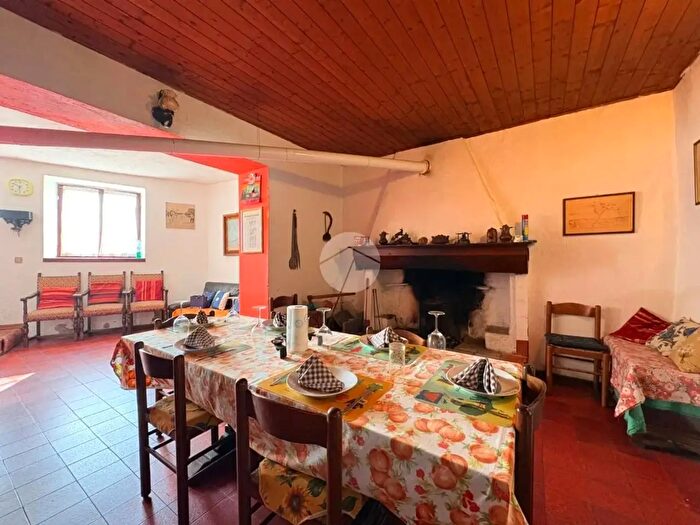 Casa quadrilocale in vendita in Via Civine, Gussago