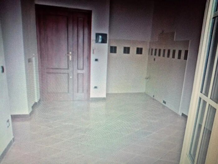 Appartamento trilocale in vendita in Via Tre Venezie, Terni
