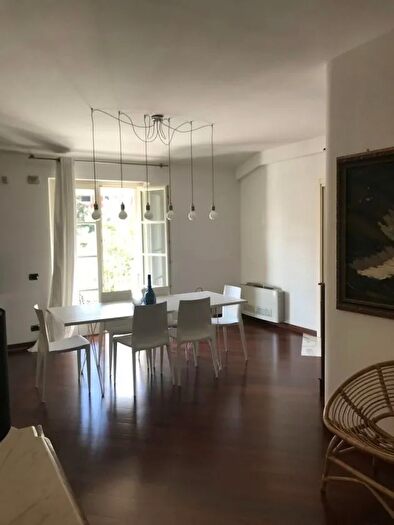 Appartamento trilocale in affitto in Via Ammiraglio Morin a, Forte Dei Marmi