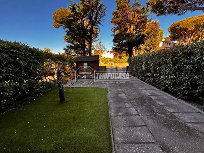 Appartamento monolocale in vendita in Viale Europa Lido delle Nazioni, Comacchio