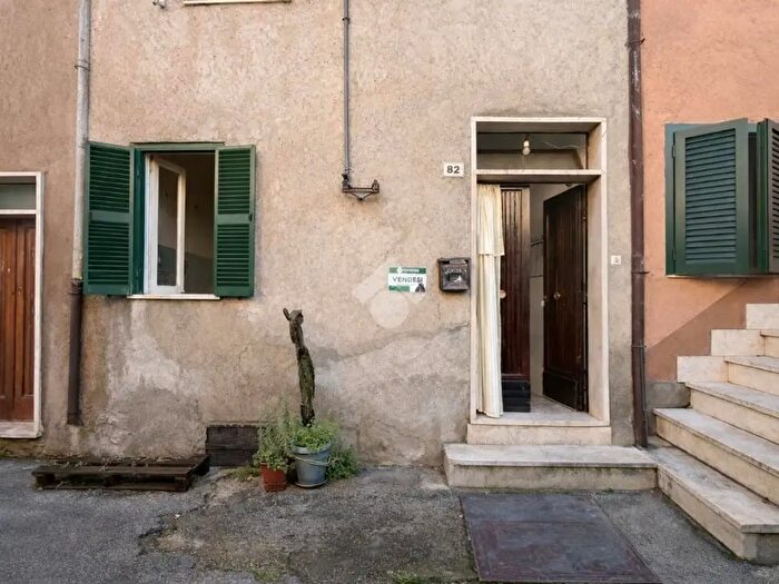 Appartamento bilocale in vendita in Via Enrico Celestini, Vasanello