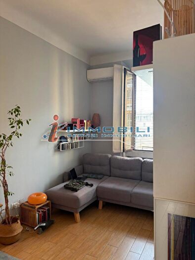 Appartamento bilocale in affitto in Via Carmagnola Francesco, Milano