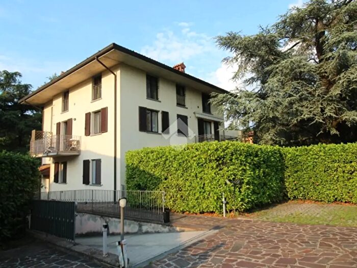 Appartamento bilocale in affitto in Via Madonna del Bosco, Bergamo