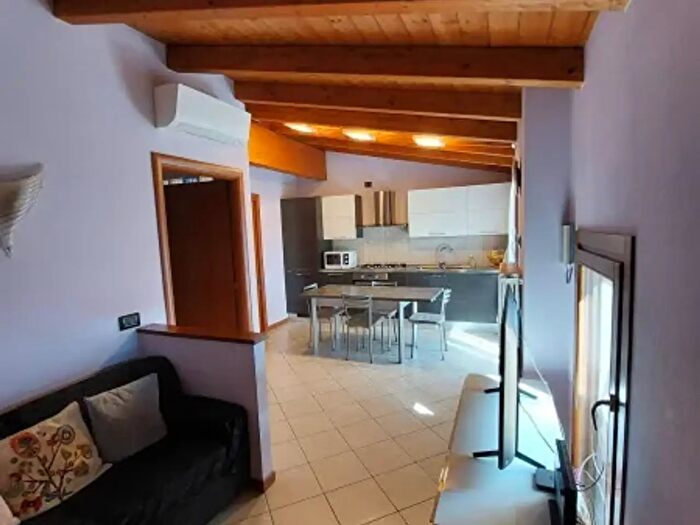 Appartamento trilocale in vendita in Via Brede, Covo