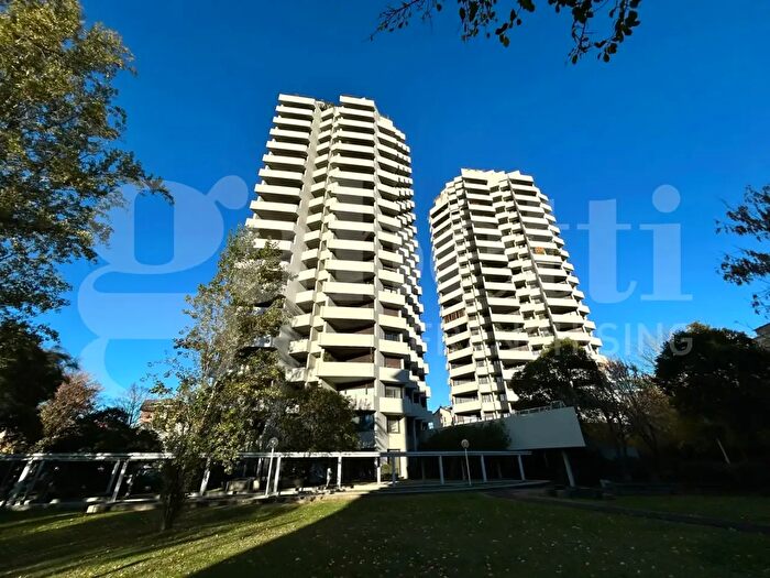 Appartamento con 5 locali in vendita in Via Zago, Bologna