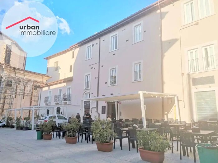 Appartamento trilocale in affitto in Piazza San Biagio, LAquila
