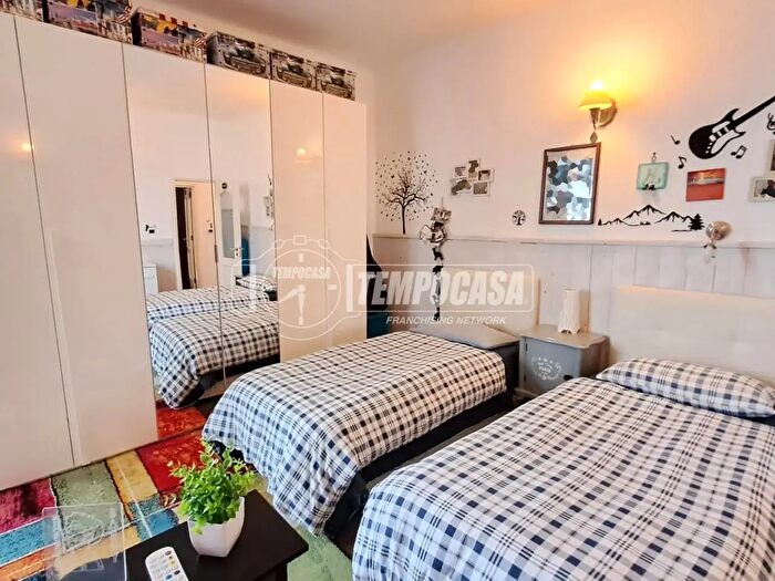 Appartamento trilocale in vendita in Via d Nicolai, Adelfia