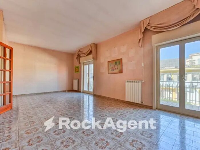 Appartamento con 5 locali in vendita in Via Sacerdote Giovanni Giuseppe Pirozzi, Villaricca