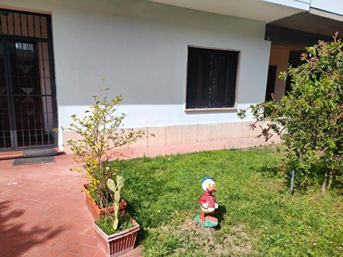 Casa con 5 locali in vendita in Via Amerigo Vespucci, Montevarchi