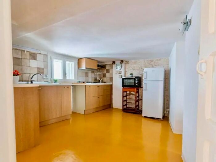 Casa con 6 locali in vendita in Ostuni