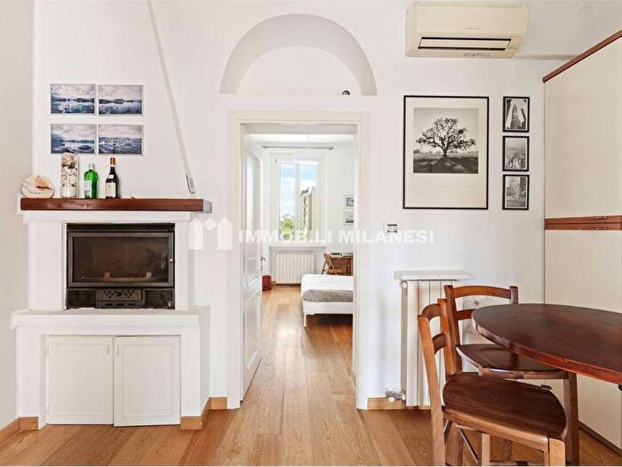 Appartamento bilocale in affitto in Via Giacomo Watt, Barona, Milano