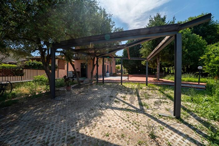 Casa quadrilocale in vendita in Localita Vecchietto, Reggello