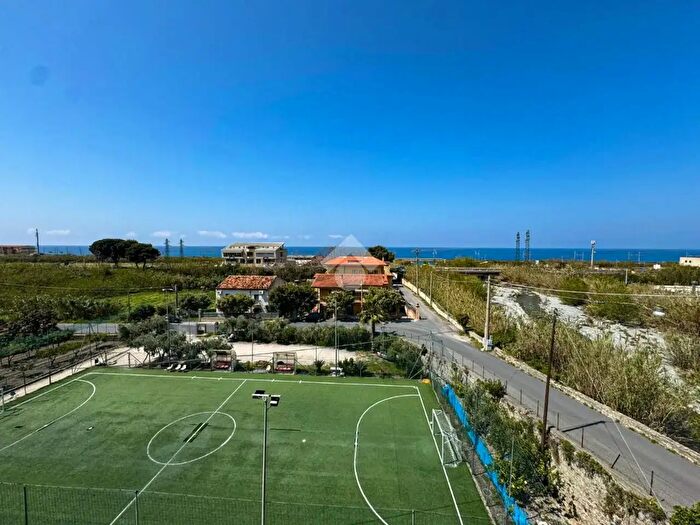 Casa monolocale in vendita in Via Indipendenza, Amantea