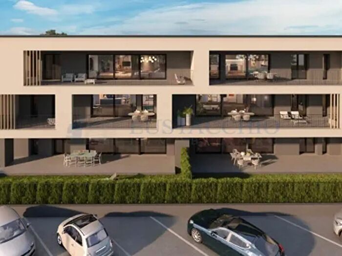 Appartamento quadrilocale in vendita in Via Gabriele dAnnunzio, Treviolo