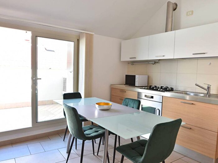 Appartamento bilocale in affitto in Via Ghilini, Centro, Loano