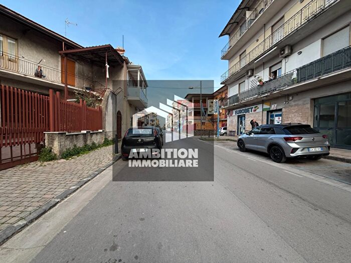 Appartamento trilocale in vendita in Via Mugnano Melito, Mugnano Di Napoli