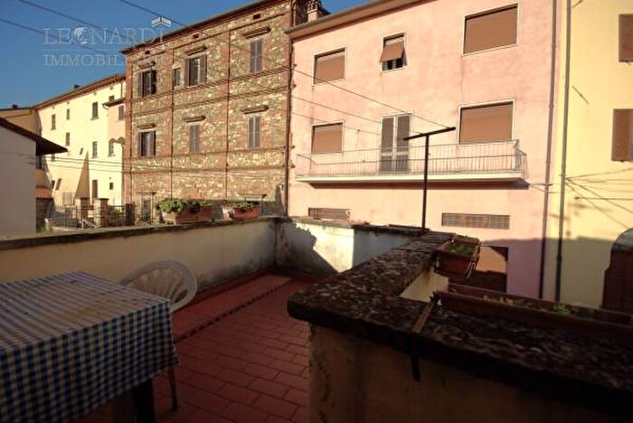 Appartamento trilocale in vendita in Via Federigo Nomi, Monterchi